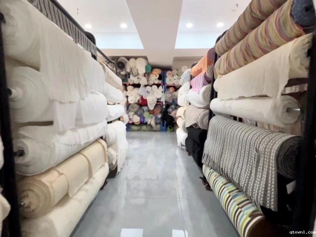 1729045060510737.jpg 1729045060510737.jpg