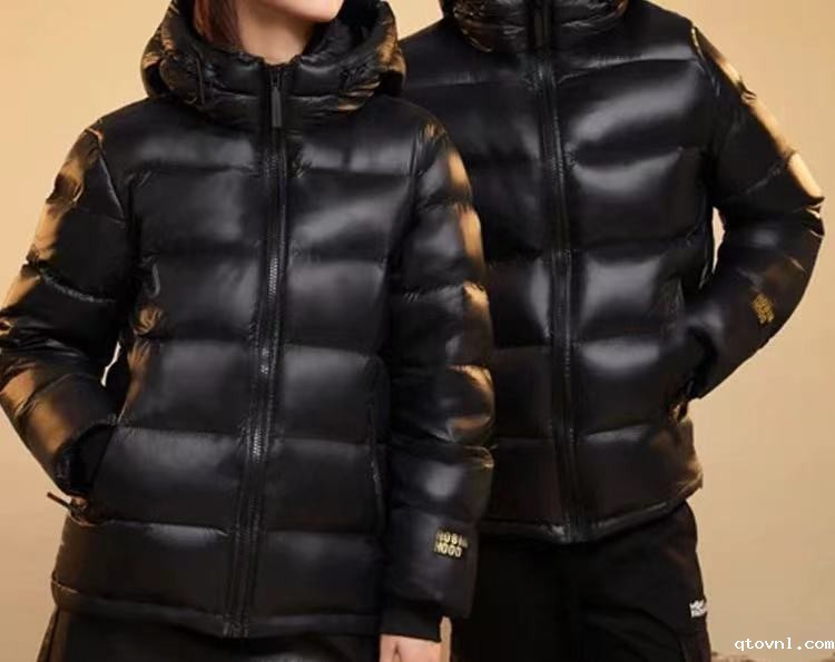 厦门纺织面辅料展|四年做到45亿，单品320万件！服装界又奔出一匹大黑马！