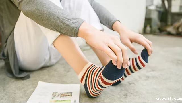 厦门服装供应链展|如何通过独特的商业模式成功售出价值10亿美元的袜子，实现创业成功？