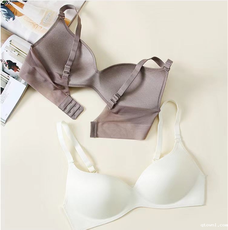 2025betway精装版下载|内衣界的时尚悖论：为何复杂设计更受追捧？